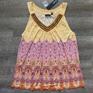 NWT 0X Sleeveless Embellished Top